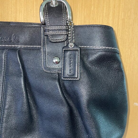 Coach Womens Tote Bag Black Adjustable Straps Leather Hardware 3 Compartments - Picture 4 of 16